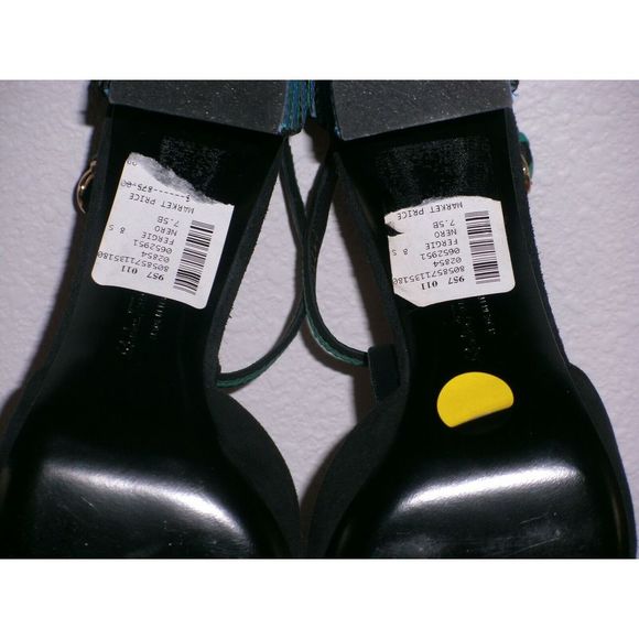 Salvatore Ferragamo Fergie T-Strap Suede Pumps 7.5 - Picture 7 of 12